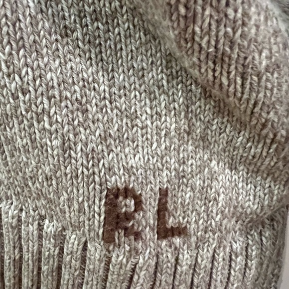 Ralph Lauren viral sweater - Picture 3 of 4